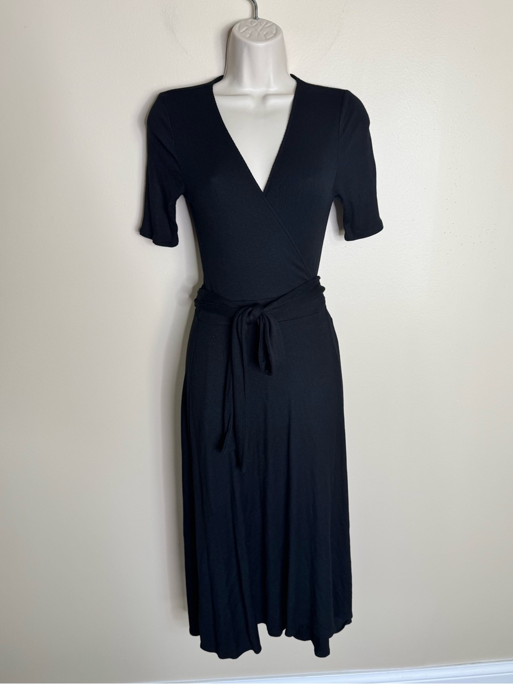 J Crew Classic Black Wrap Midi Dress with Tie Waist size X-Small